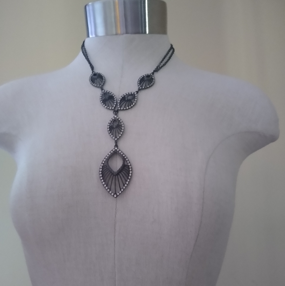 Necklace - Picture 3 of 4